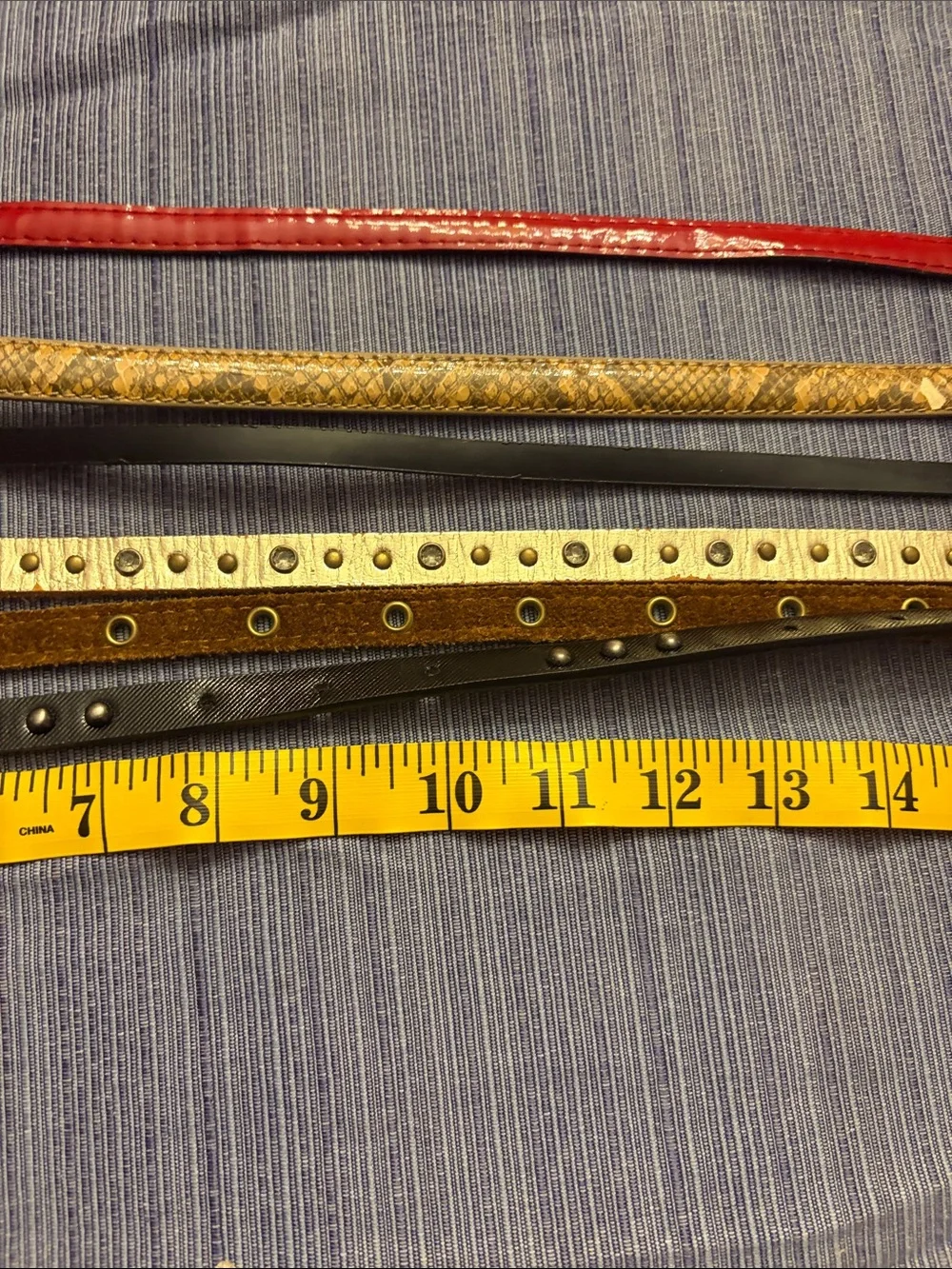 Bundle of 6 women’s belts